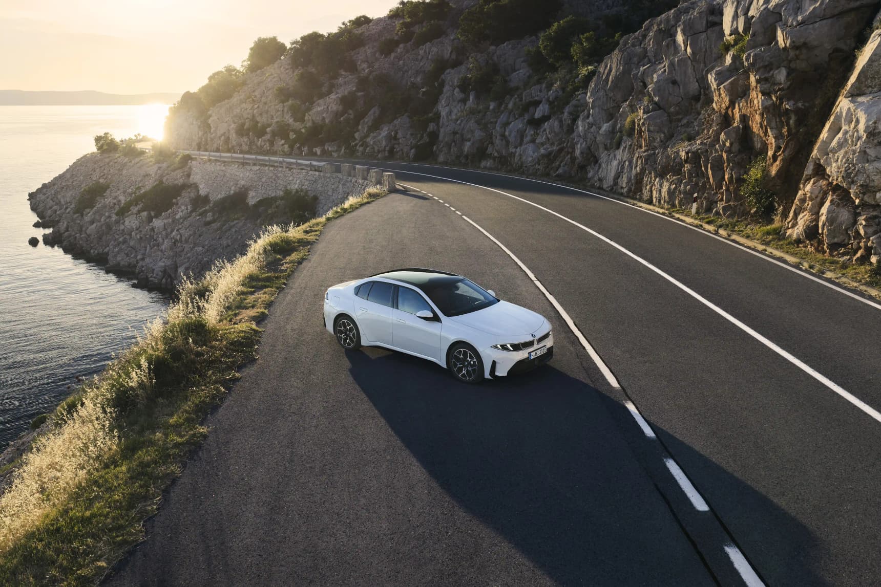 The electric BMW 3 Series can now be ordered, and it promises 906 km of range