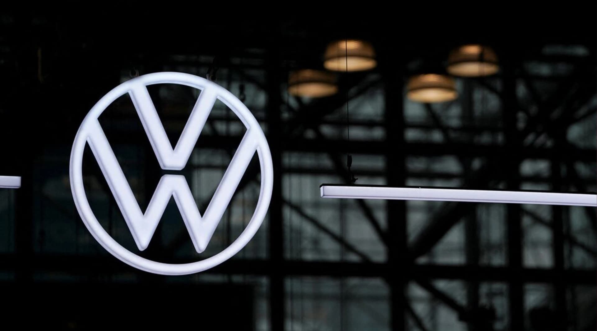 Volkswagen is reportedly killing its EUR 1.5 billion self-driving dream