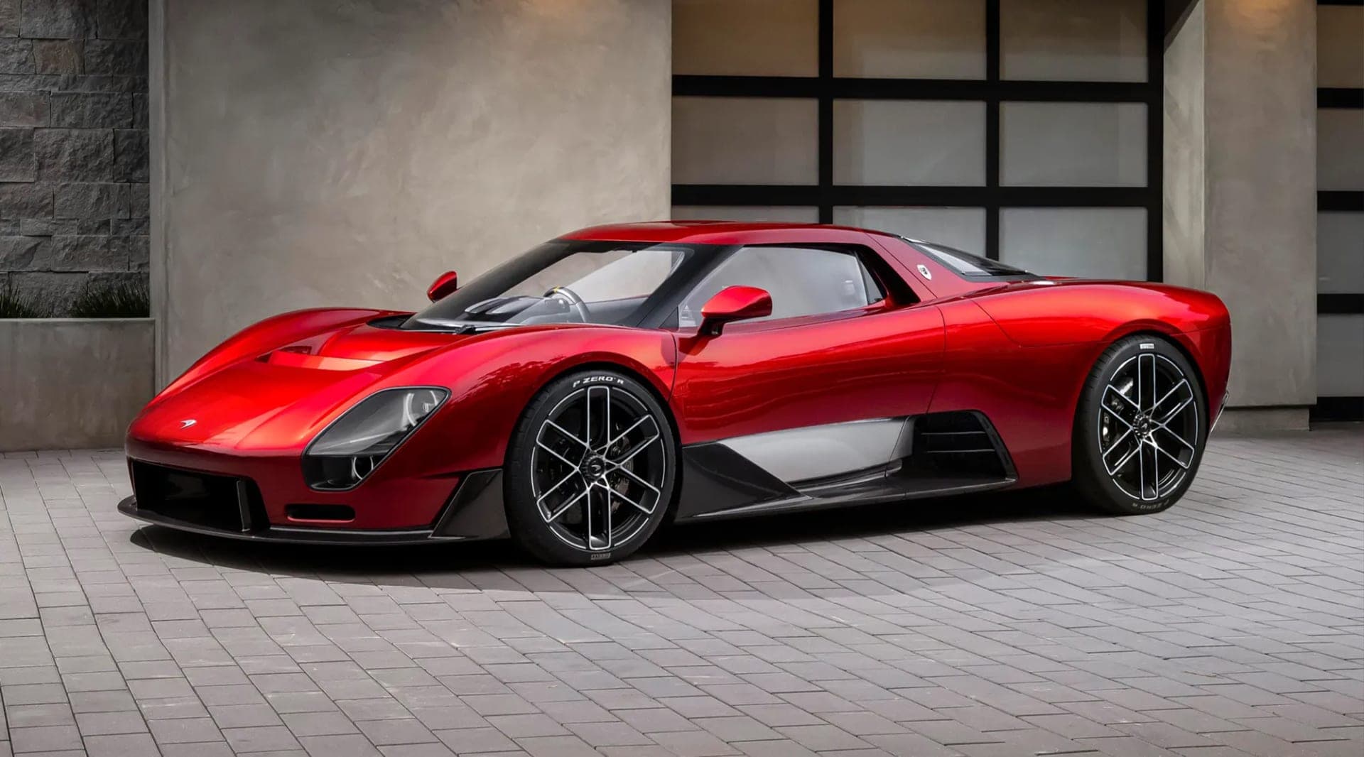 McLaren's first manual supercar since the F1 is finally here McL 6GT