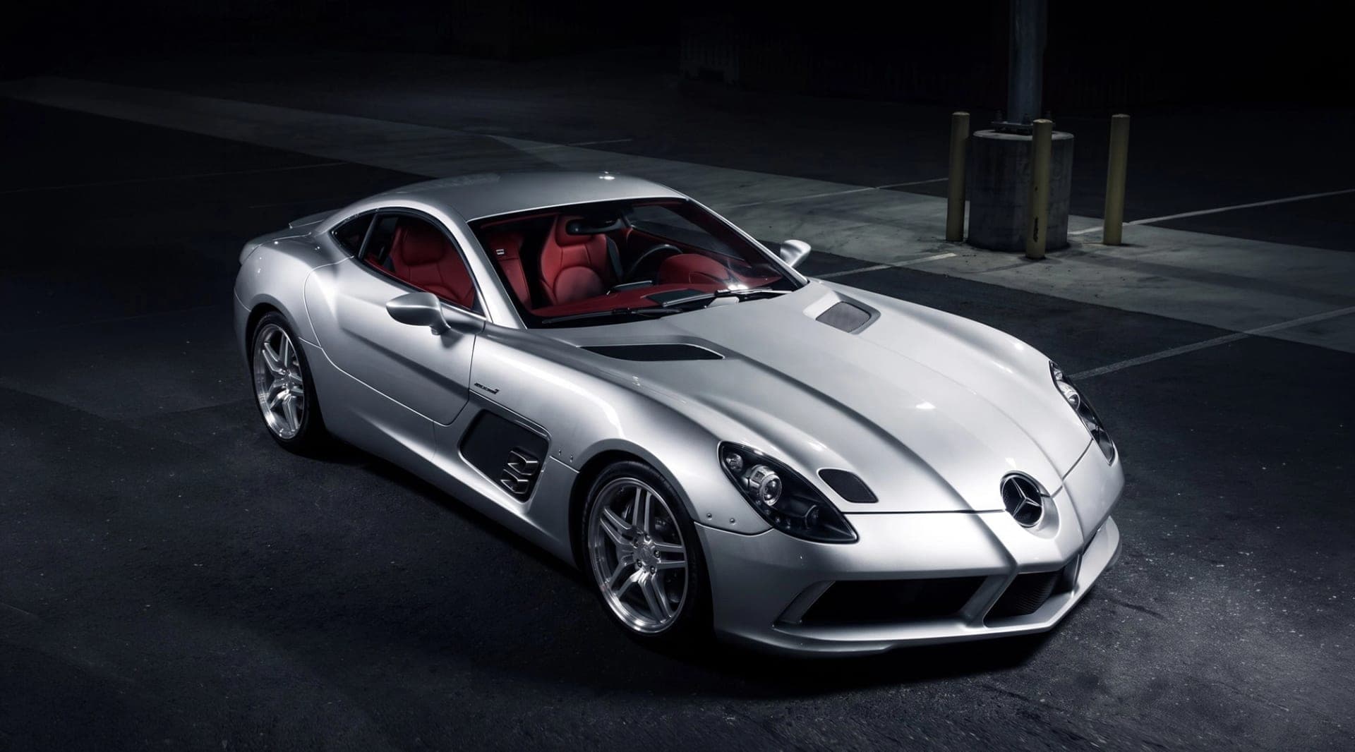 What if the maddest modern Mercedes had been given a roof?