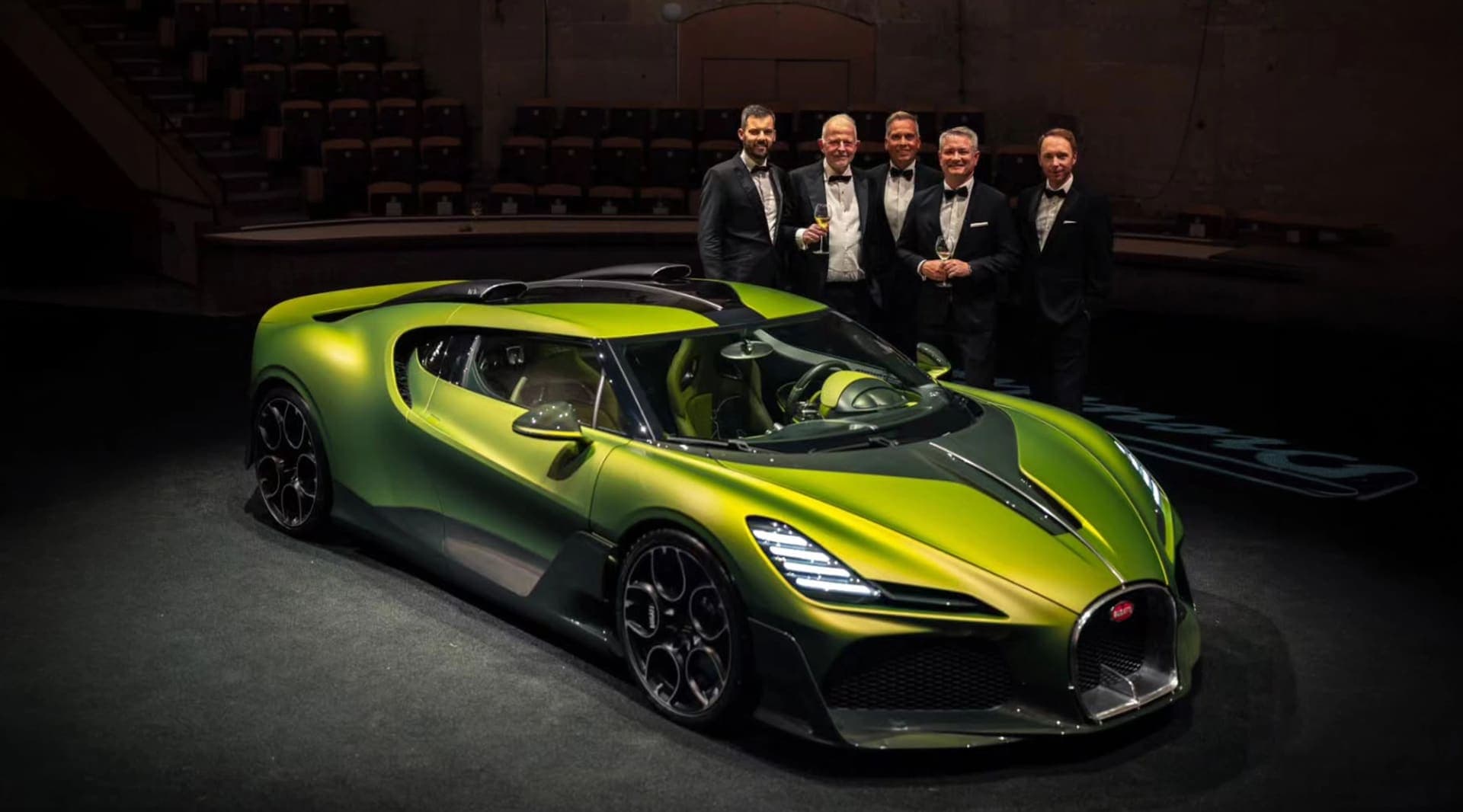 Perridon's Bugatti Brouillard is delivered. His Bugatti museum is not